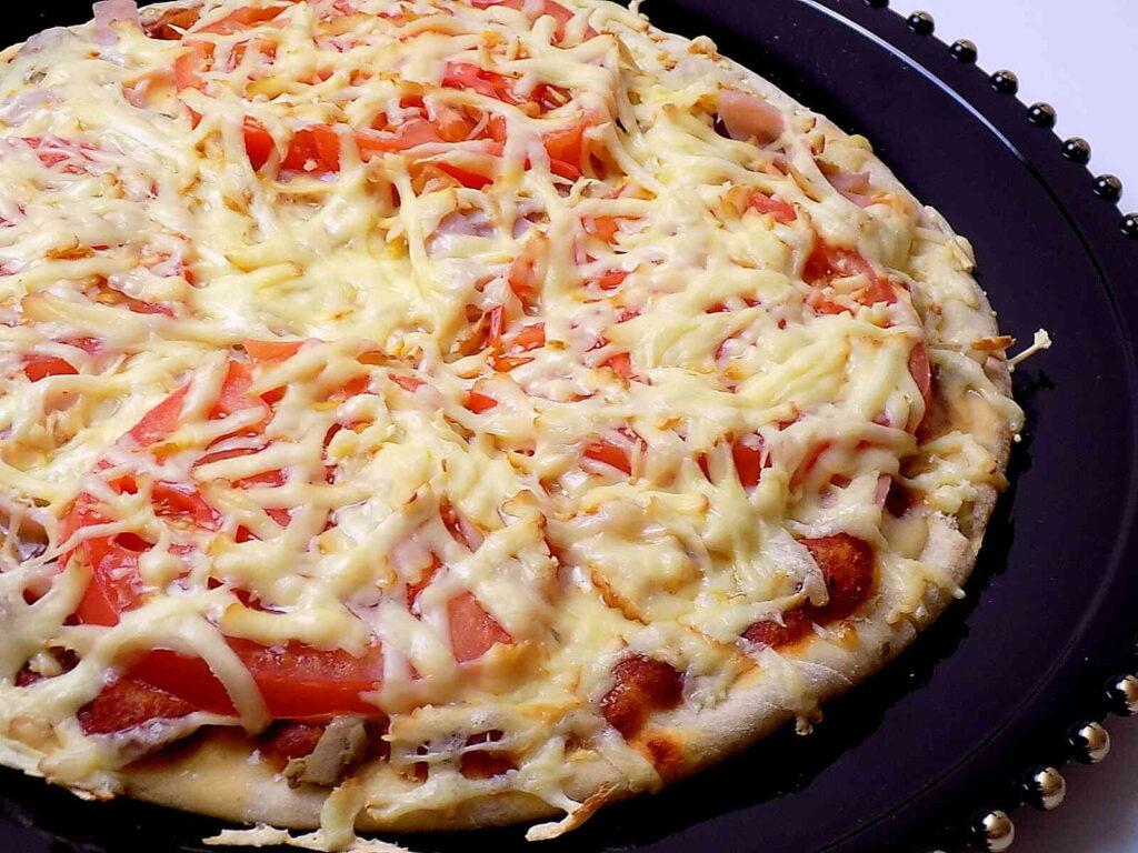 Szybka pizza z patelni