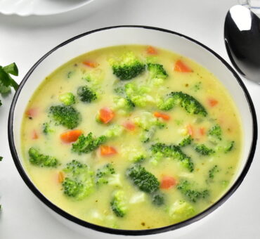 Zupa serowo - brokułowa